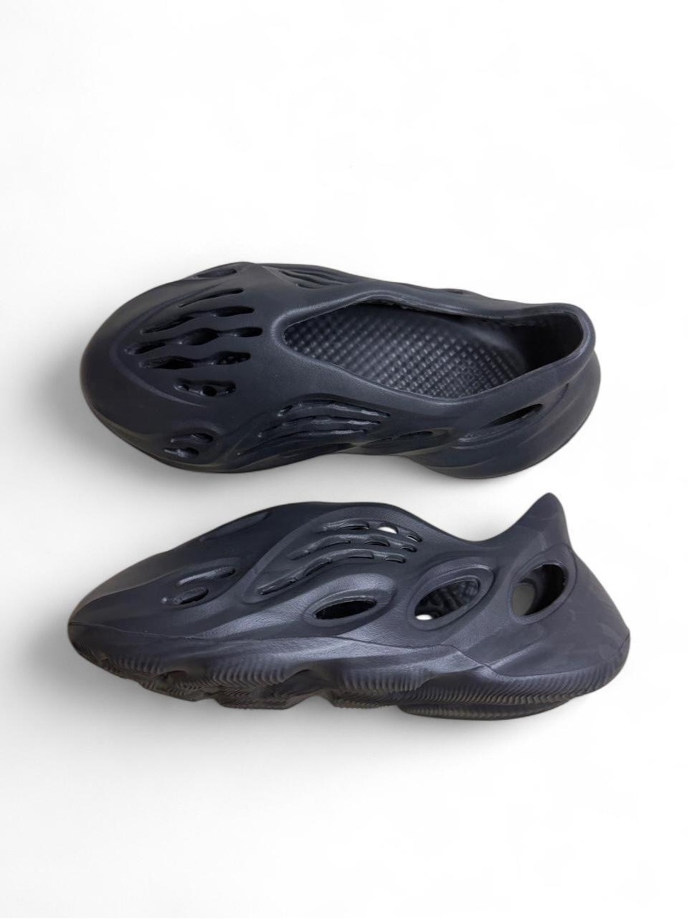 Yeezy Foam Runner Black Sneakers - Brand New